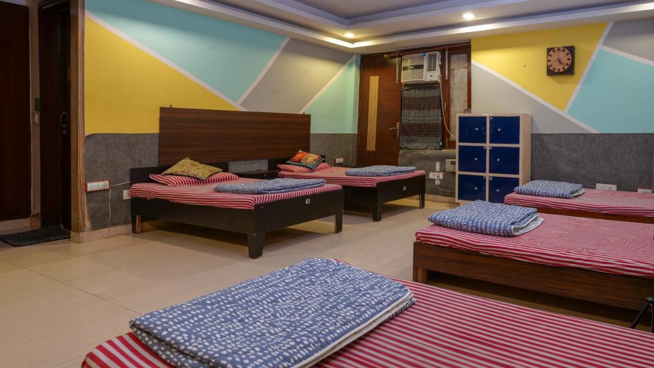 Amigosindia Vandrarhem New Delhi Exteriör bild